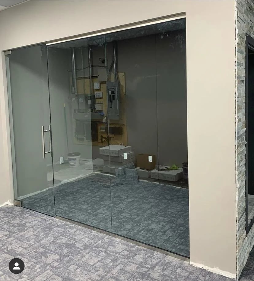 Frosted glass office partition Miami