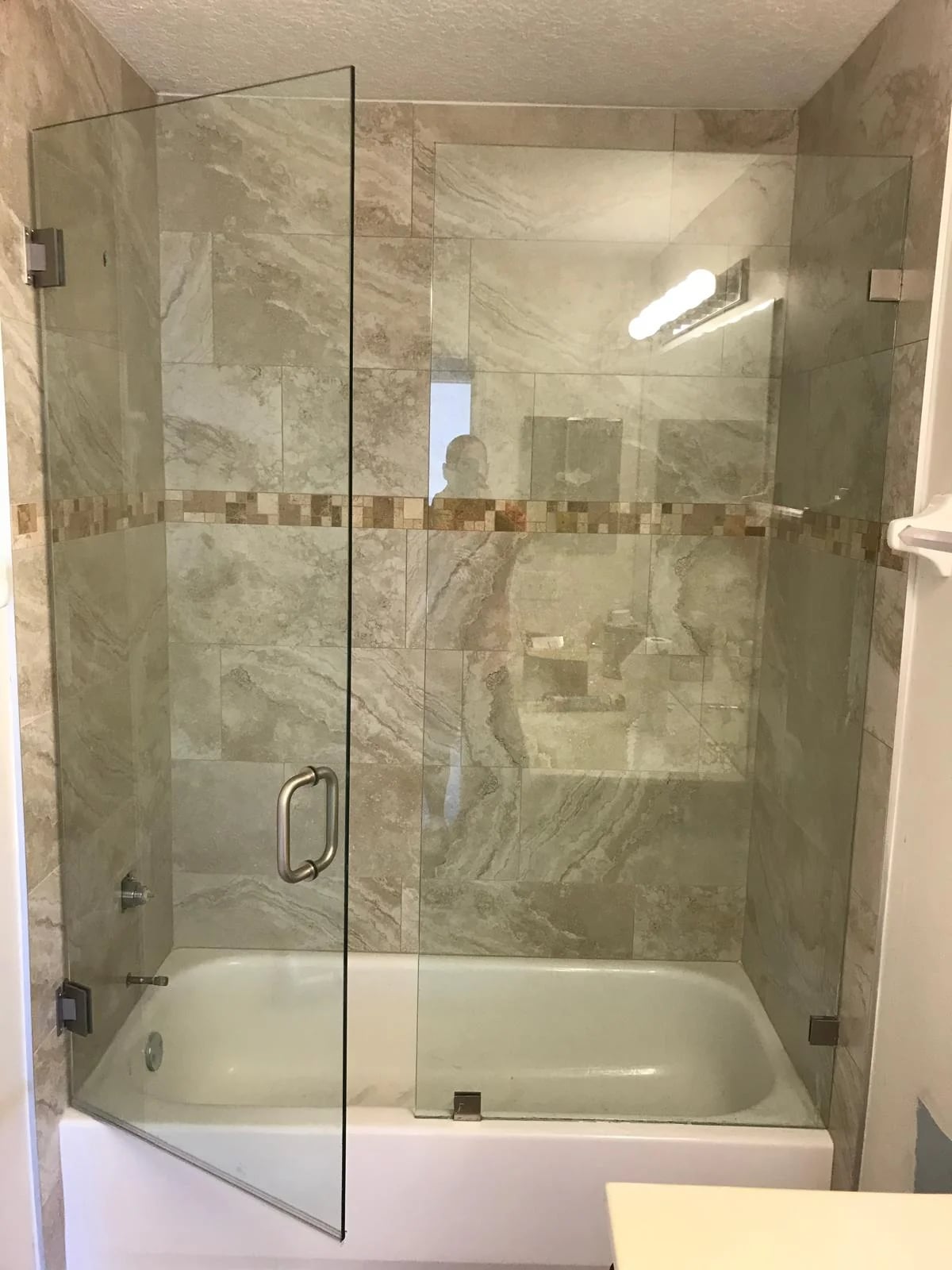 Custom shower enclosure Fort Lauderdale