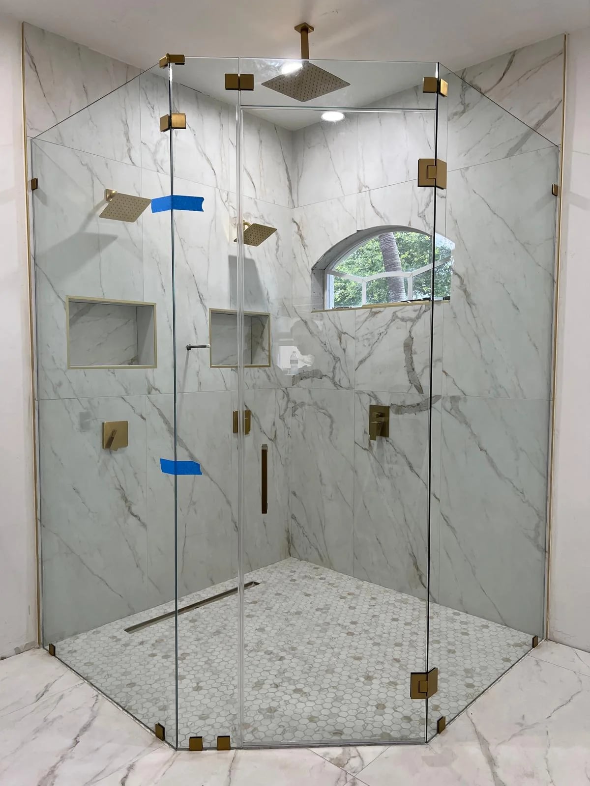 Tempered safety glass shower door South Florida